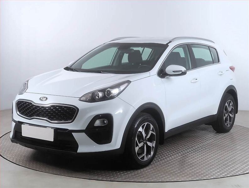 Kia Sportage (2018) Gold 1.6 T-GDI, Serv.kniha - fotka 2 z 15