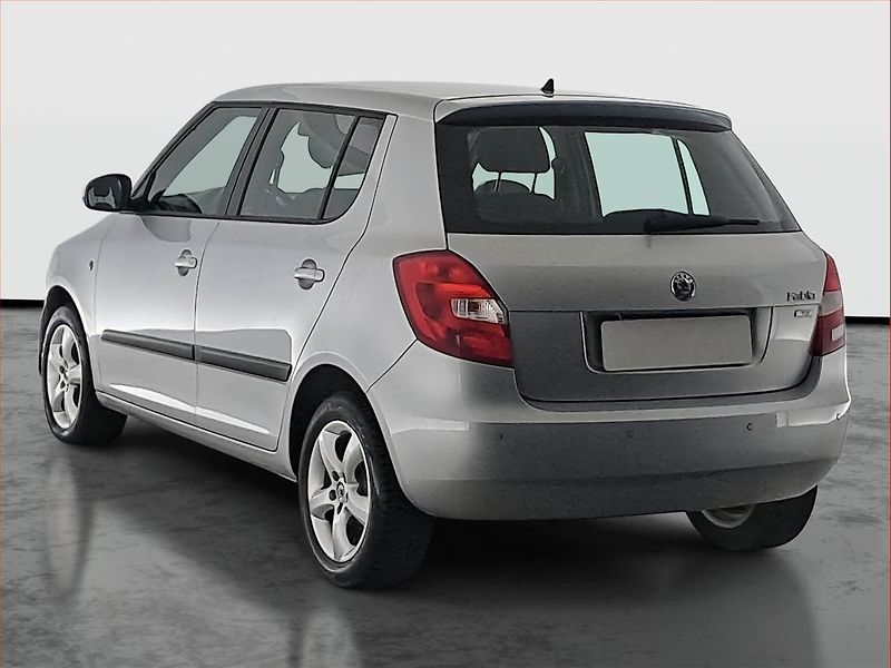 Škoda Fabia (2012) Elegance 1.6 TDI, Tempomat - fotka 4 z 15