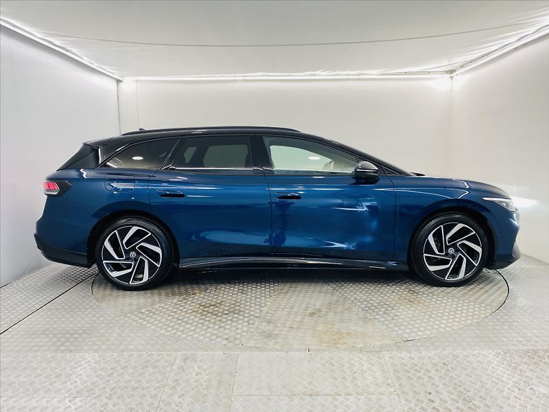 Volkswagen ID.7 Tourer 0,0 210 kW 77 kWh Pro - fotka 26 z 28