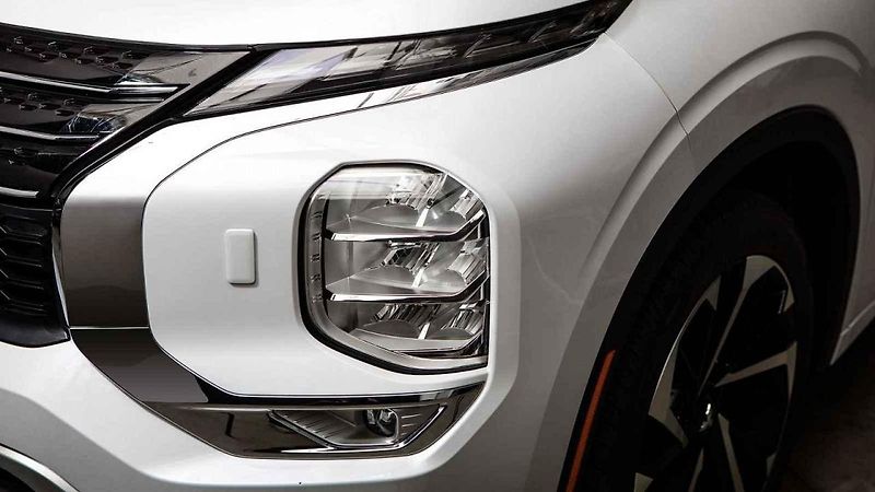 Mitsubihshi Outlander nové generace vstupuje na český trh.