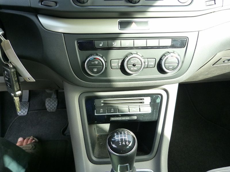 Seat Alhambra 2.0 Tdi - fotka 20 z 31