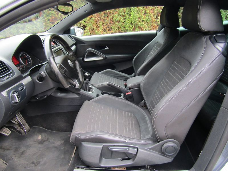Volkswagen Scirocco (2009) 2.0 TDI 103kW TOP QUALITY - fotka 18 z 33