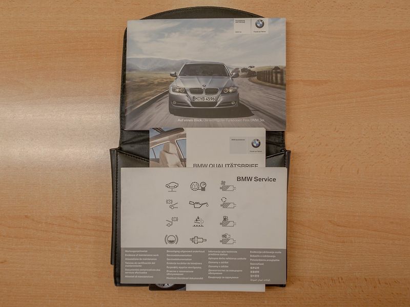 BMW Řada 3 (2011) 325i 160KW mat HK – NAVIGACE - fotka 49 z 52