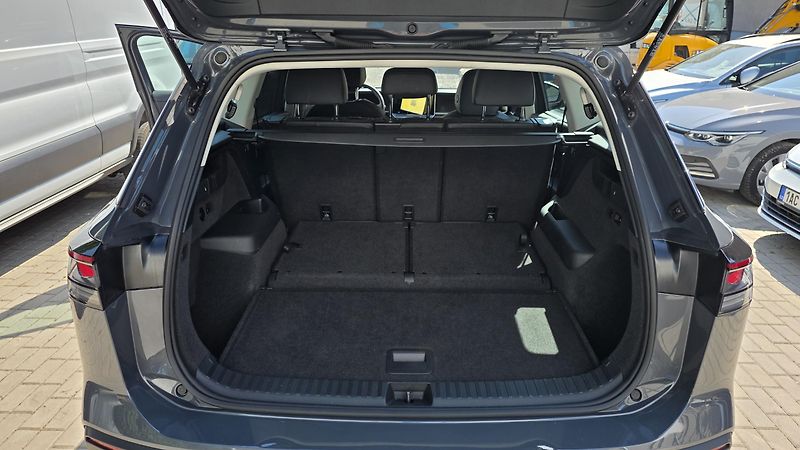 Volkswagen Tayron (2025) 1.5 eTSI 110kW DSG7 záruka TZ - fotka 11 z 37