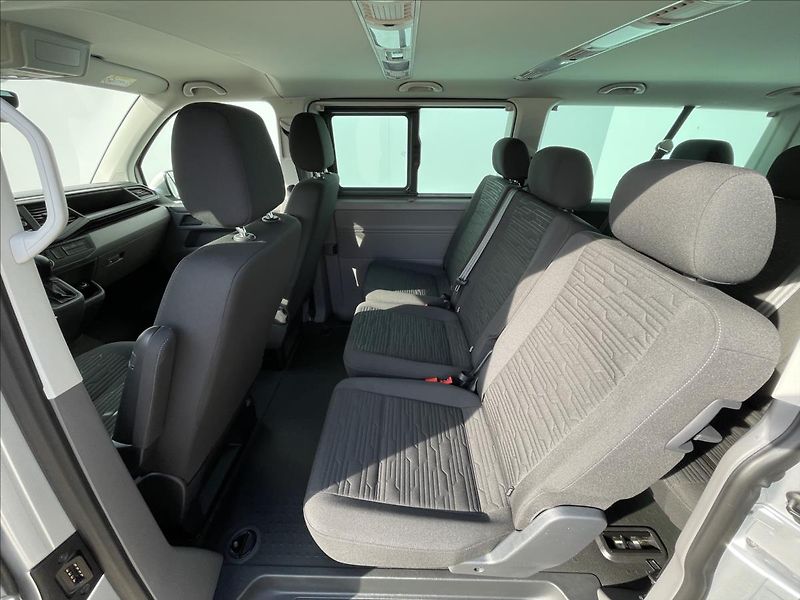 Volkswagen Caravelle 2,0 TDI 4Mot DSG Comfortline - fotka 15 z 22