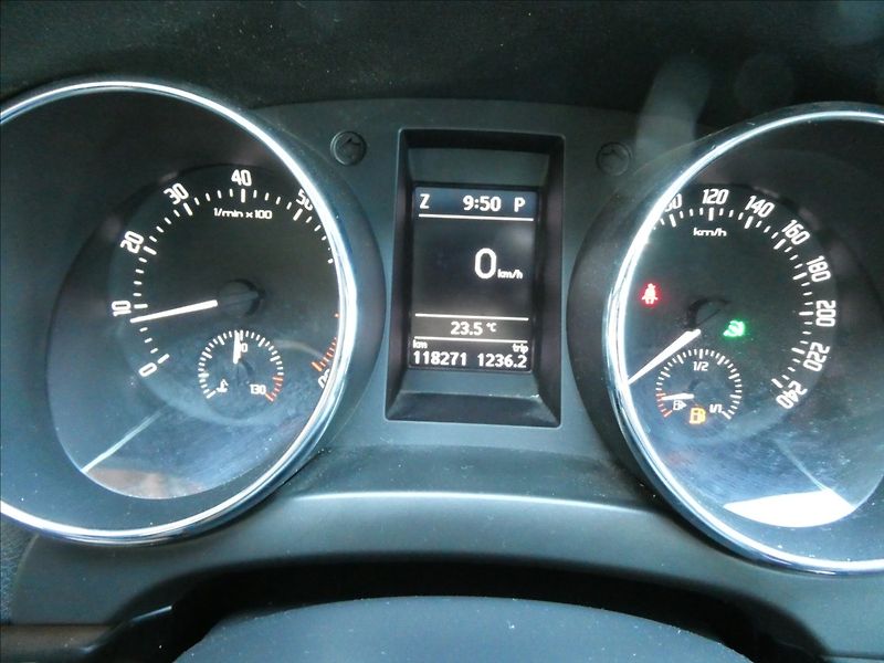 Škoda Yeti 1,4 TSi 90kW DSG Laurin&Klemen - fotka 32 z 43