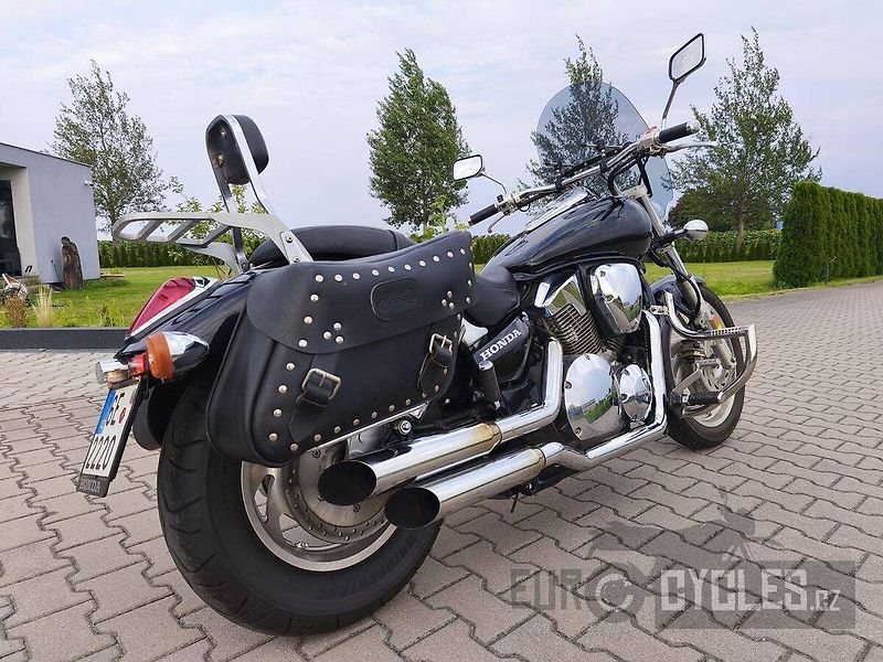 Honda VTX 1300 (2006) - fotka 5 z 13