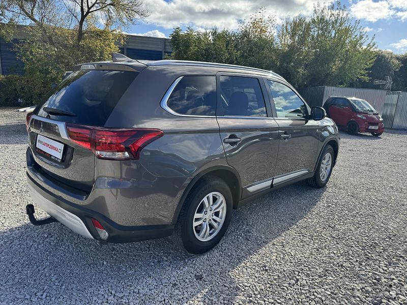 Mitsubishi Outlander (2021) 2.0i,MIVEC(110KW) DPH - fotka 5 z 40