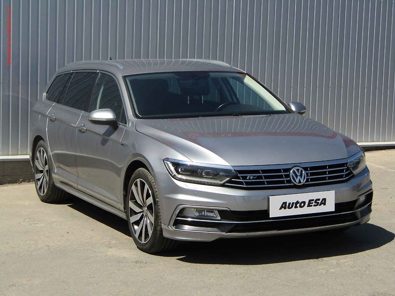 Volkswagen Passat (2018) 2.0 TDi 4x4, ČR, DSG, STK7/28 - fotografie inzerátu