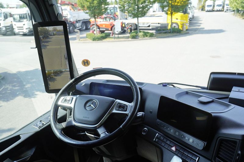 Mercedes-Benz Actros (2021) 1843 MP5 tractor unit - fotka 13 z 24