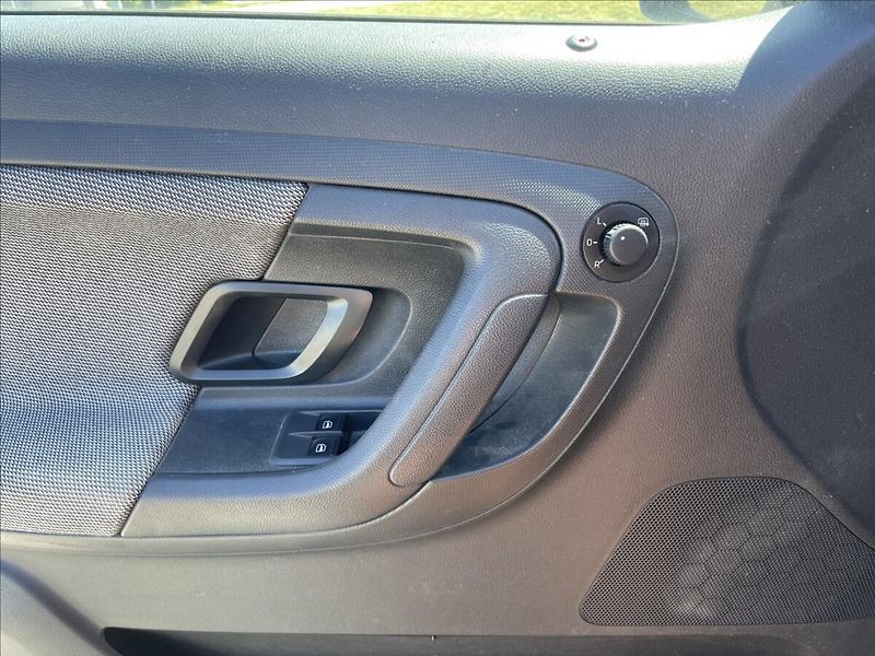 Škoda Roomster 1,2 TSi 63kw Ambiente Klima ES - fotka 20 z 25