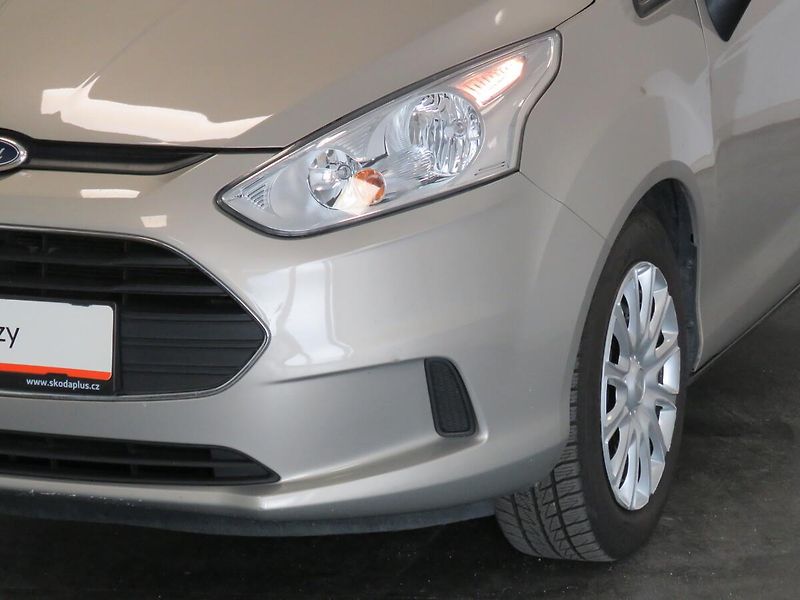 Ford B-MAX - fotka 9 z 22