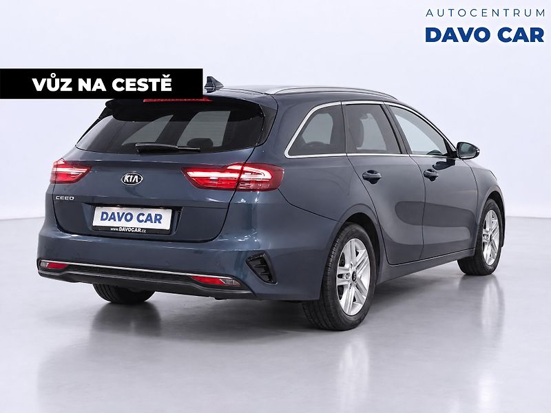 Kia Ceed 1,4 T-GDI 103kW DCT Exclusive - fotka 5 z 12