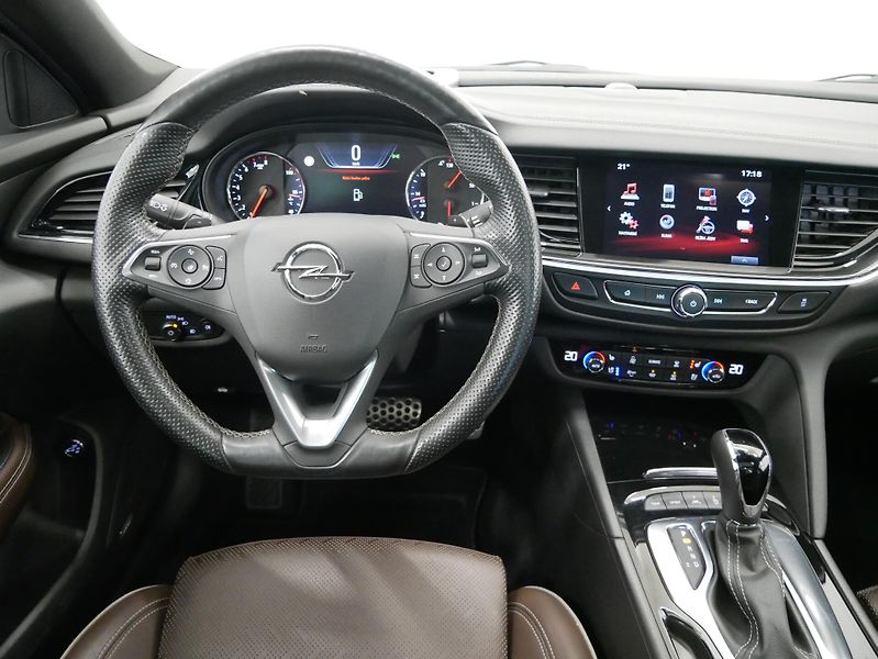 Opel Insignia - fotka 17 z 27