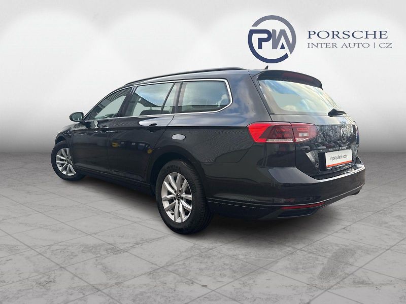Volkswagen Passat Business 2.0 TDI 110 kW Varian - fotka 7 z 21