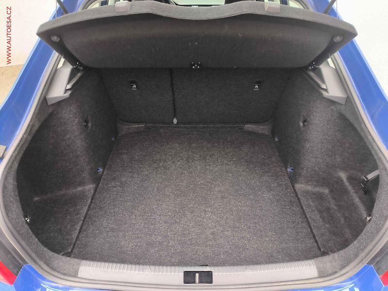 Škoda Octavia (2019) 1.5 TSi, ČR, Active, AC - fotka 7 z 16