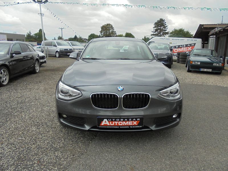 BMW Řada 1 (2014) 116i- NAVIGACE- DIGI A/C- ALU - fotka 2 z 13