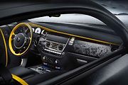 Stejně jako všechny Rolls-Royce, je i finální verze Wraith Black Arrow nádherným kusem automobilové techniky.