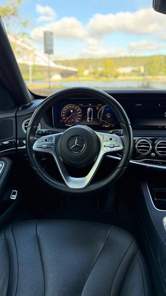 Mercedes-Benz Třídy S (2020) S 350D 3.0 210KW 4MATIC LONG 2 - fotka 8 z 11