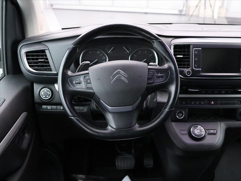 Citroën SpaceTourer 2,0 HDI 130kW Shine CZ DPH - fotka 20 z 38