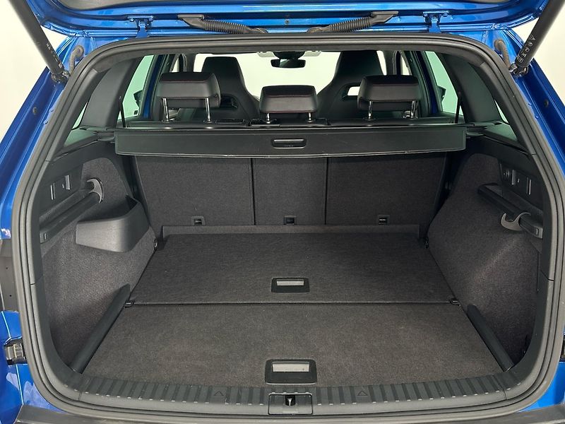 Škoda Kodiaq RS 4x4 DSG - fotka 10 z 31