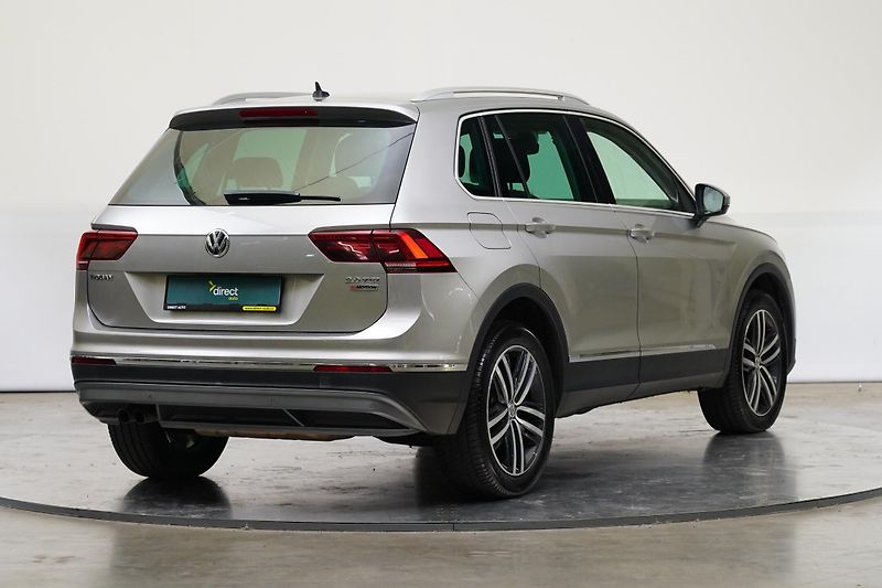 Volkswagen Tiguan - fotka 2 z 25