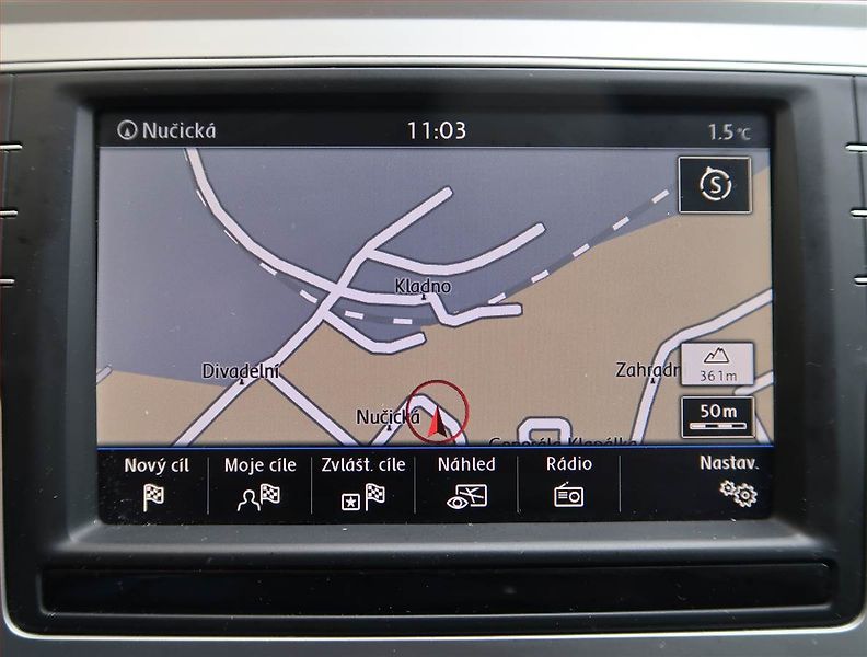 Volkswagen Passat (2017) 2.0 TDI, Automat, Navi - fotka 20 z 20