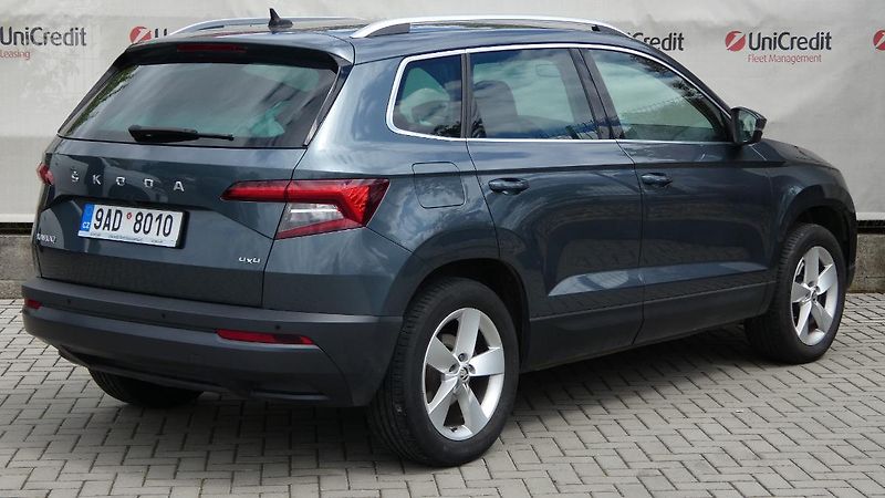 Škoda Karoq 2.0 TDI 110 kW Style 4x4 DSG - fotka 3 z 24