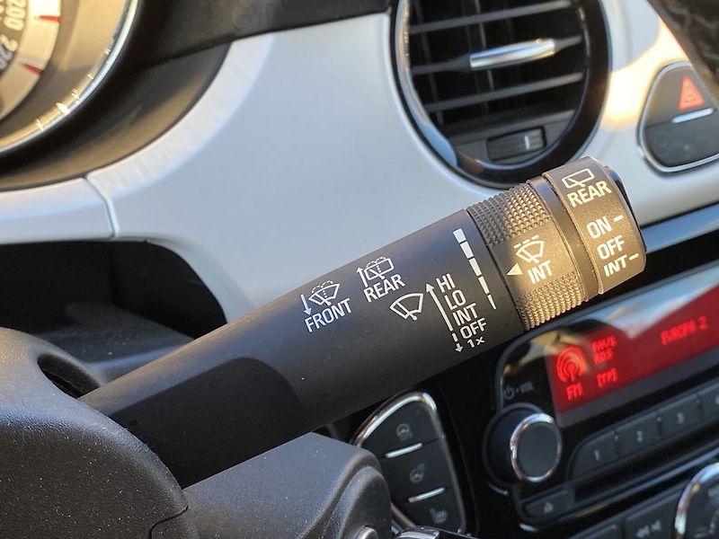 Opel Adam 1.4i, ČR-1m, 64kw, manual - fotka 13 z 21