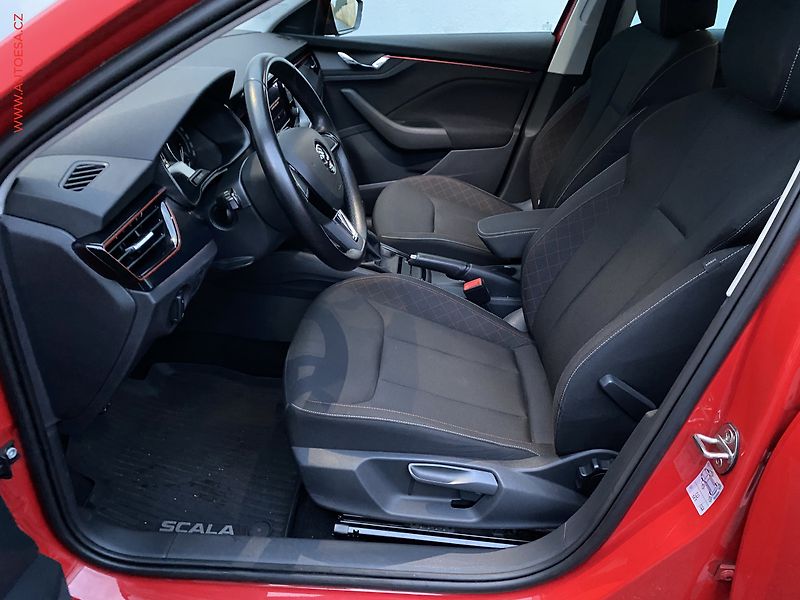Škoda Scala (2019) 1.0TSi, ČR, Ambition, STK8/27 - fotka 9 z 17