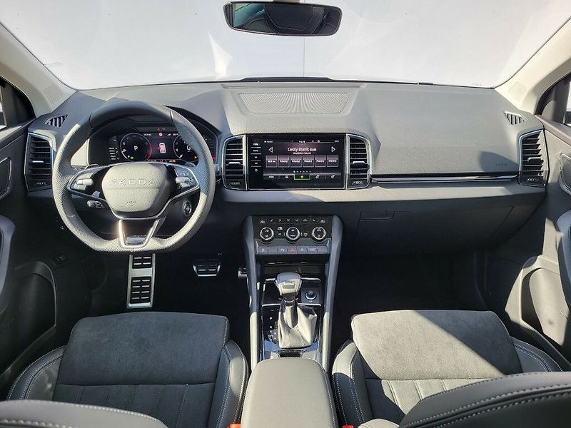 Škoda Karoq Dynamic 1,5TSI 110kW - fotka 6 z 30