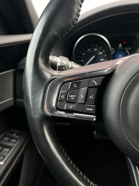 Jaguar XF 3.0 Aut. 380HP! S AWD Edition  - fotka 10 z 25