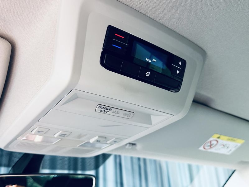 Volkswagen Transporter (2023) - fotka 29 z 34