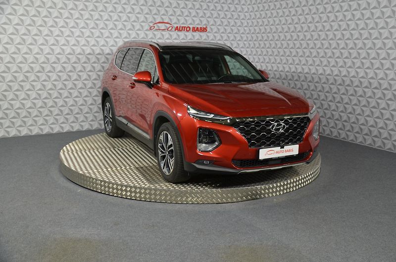 Hyundai Santa Fe (2019) 2.2CRDi 147kw Luxury 4x4 - fotka 3 z 30