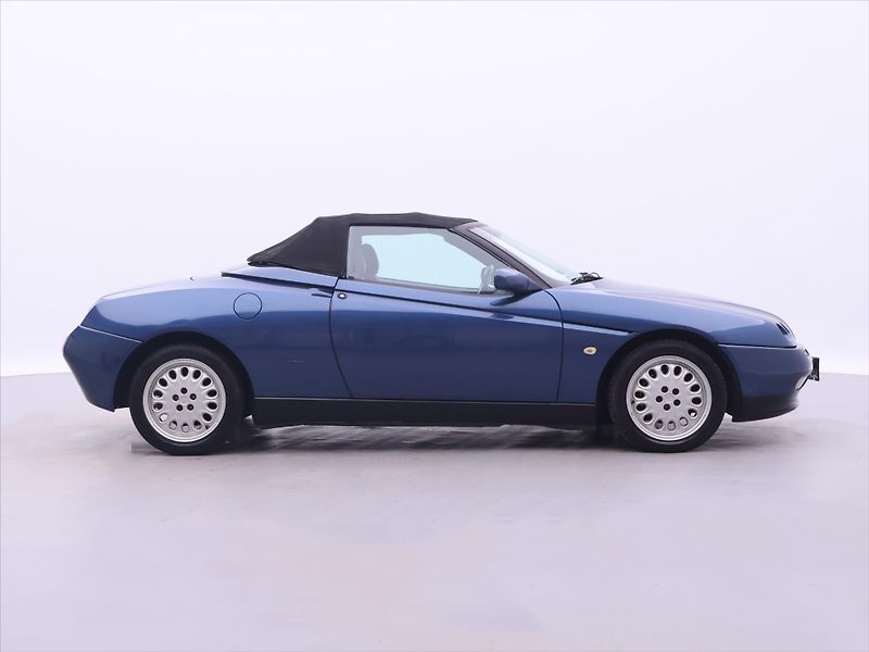 Alfa Romeo Spider 2,0 TS 16V 110kW Klima Kůže - fotka 8 z 27