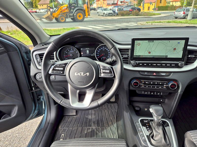 Kia Ceed (2025) SW TOP+Busines 1.5TGD-i 103kW - fotka 20 z 33