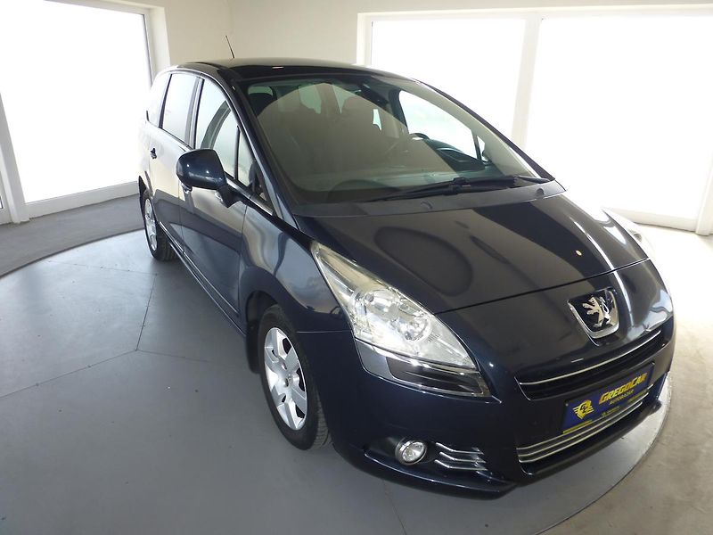 Peugeot 5008 (2013) 2,0HDI-110KW**PANORAMA**VYHŘ.S - fotka 4 z 34