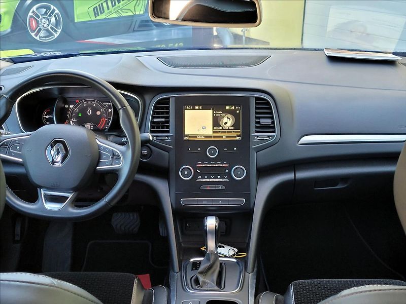 Renault Mégane 1,3 TCe 120kW GT-Line VÝBAVA - fotka 34 z 57