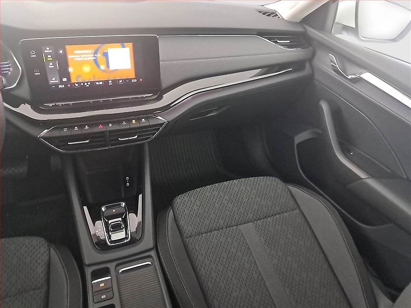 Škoda Octavia (2023) 2.0 TDI - fotka 8 z 22