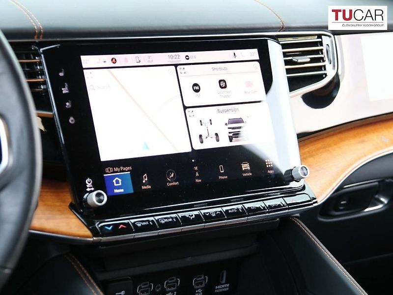 Jeep Grand Wagoneer (2023) 6.4 V8 SERIES III LPG  - fotka 15 z 36