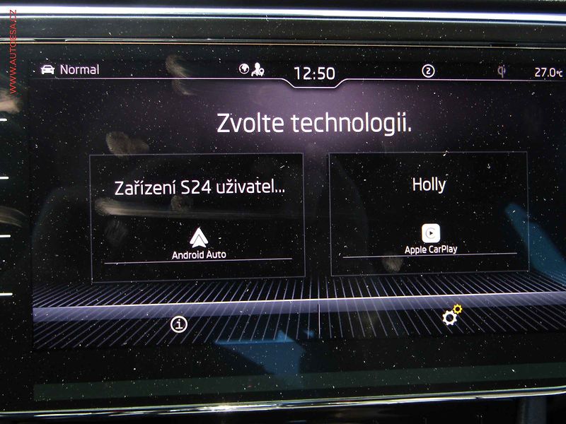Škoda Superb (2022) 2.0 TDi 4x4, ČR, SportLine - fotka 22 z 27