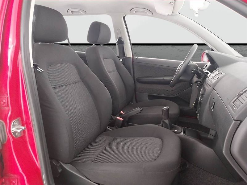 Škoda Fabia (2005) Ambiente 1.2 12V, nová STK - fotka 9 z 14