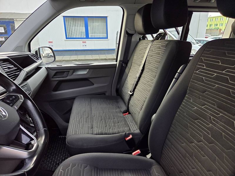 Volkswagen Caravelle (2022) 2.0 TDI DSG Long 9míst WEBASTO - fotka 10 z 43