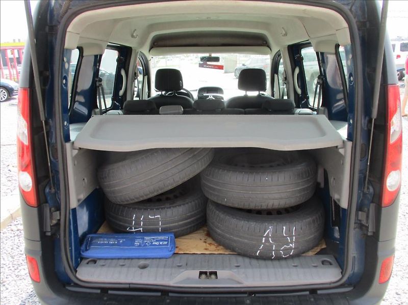 Renault Kangoo 1,5 DCi, klimatizace, - fotka 9 z 24
