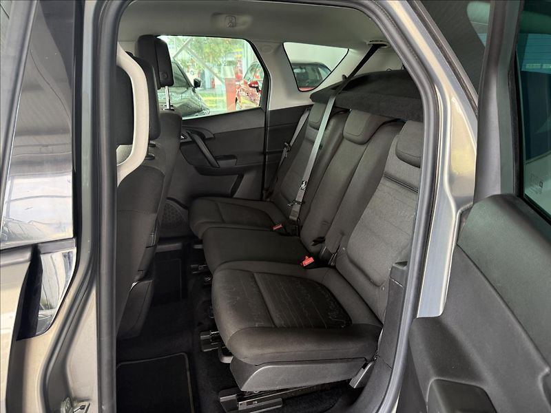 Opel Meriva 1,4   74kW,2.MAJITEL - fotka 23 z 28