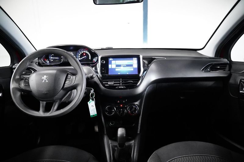 Peugeot 208 - fotka 5 z 6