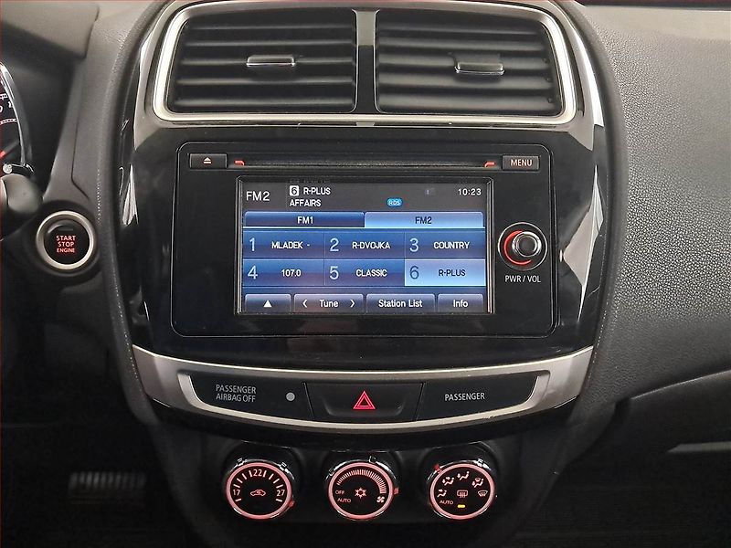 Mitsubishi ASX (2016) 2.2 DI-D, 4X4, Automat - fotka 12 z 18
