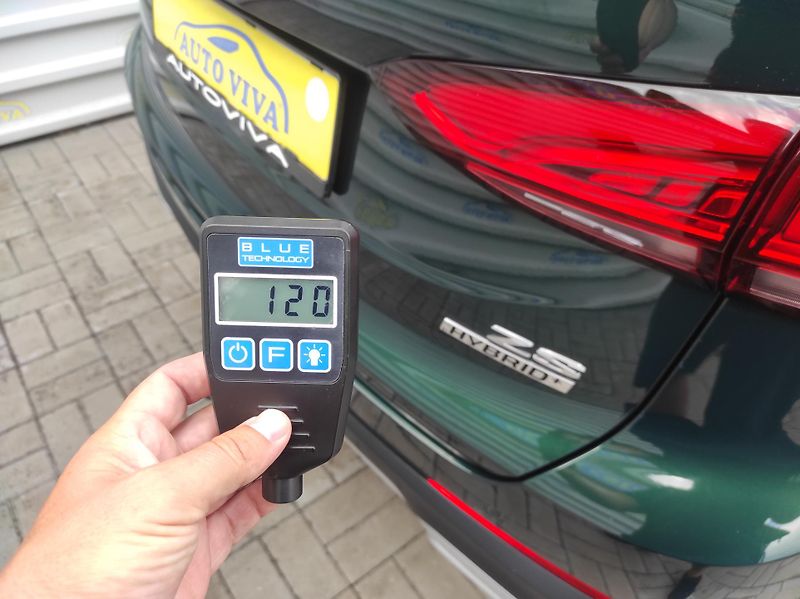 MG ZS 1,5 145kW Hybrid+ Essent AT TZ - fotka 37 z 41