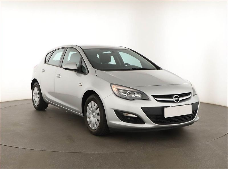 Opel Astra (2015) 1.6 CDTI, Tempomat - fotografie inzerátu