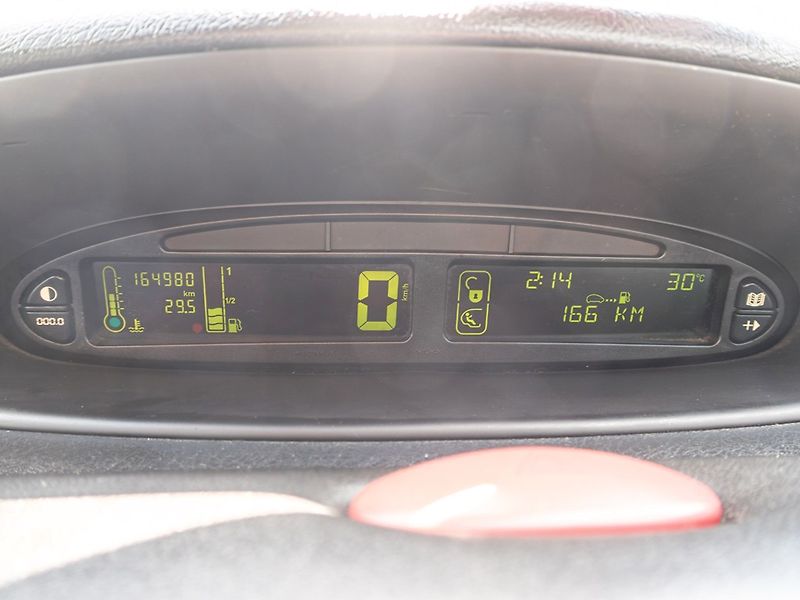 Citroën Xsara Picasso (2009) 1.6i 16V 80KW – TAŽNÝ - fotka 18 z 33